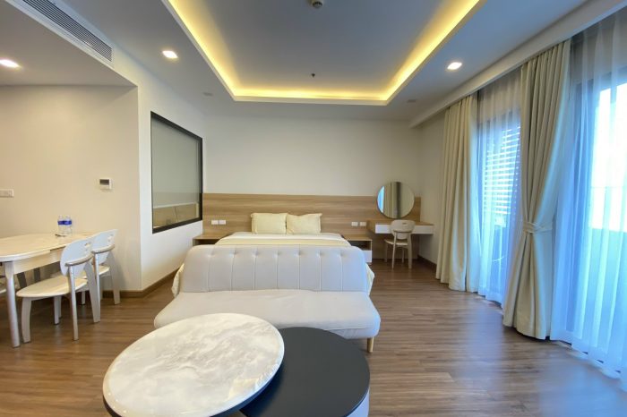 FLC Sea Tower Quy Nhơn căn hộ studio 1 Bed Room ( King bed 1m8)
